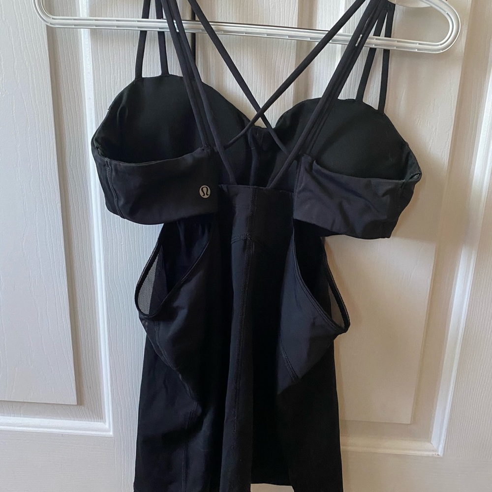Lululemon tank top with side cutouts